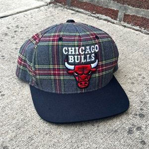 MITCHELL & NESS 2015 CHICAGO BULLS BASKETBALL CAP Size OS